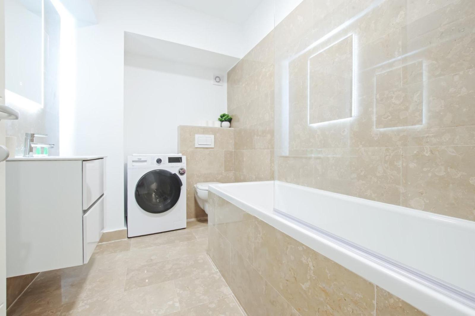 Himson-Blue Apartament Iasi Luaran gambar