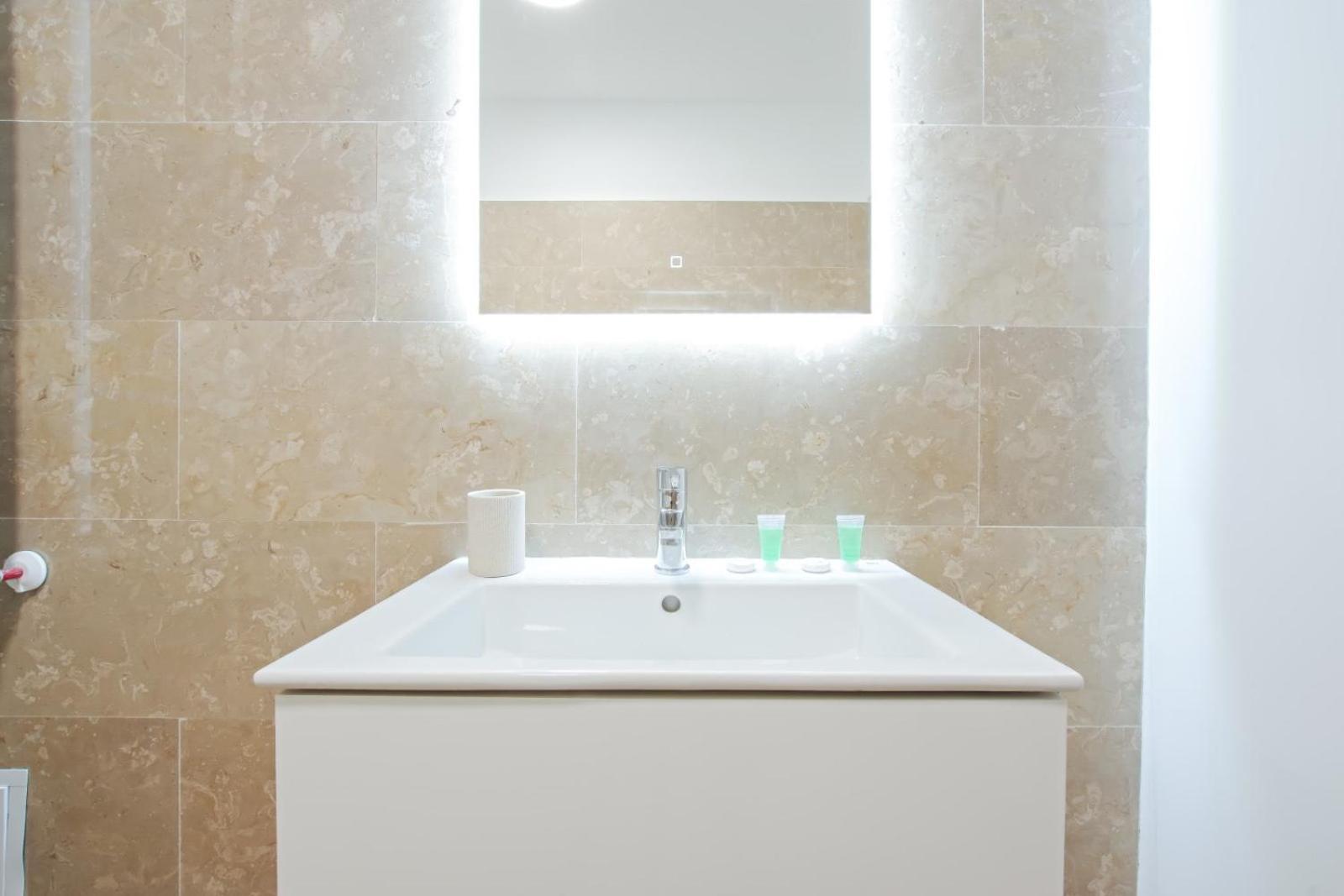 Himson-Blue Apartament Iasi Luaran gambar