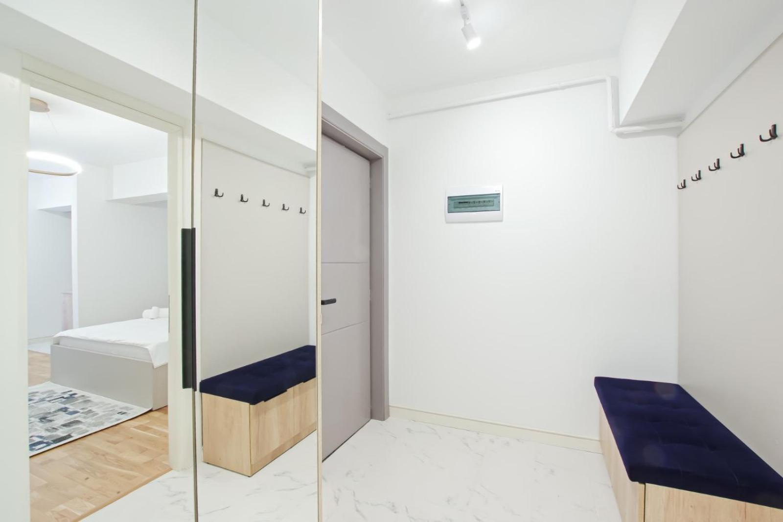 Himson-Blue Apartament Iasi Luaran gambar