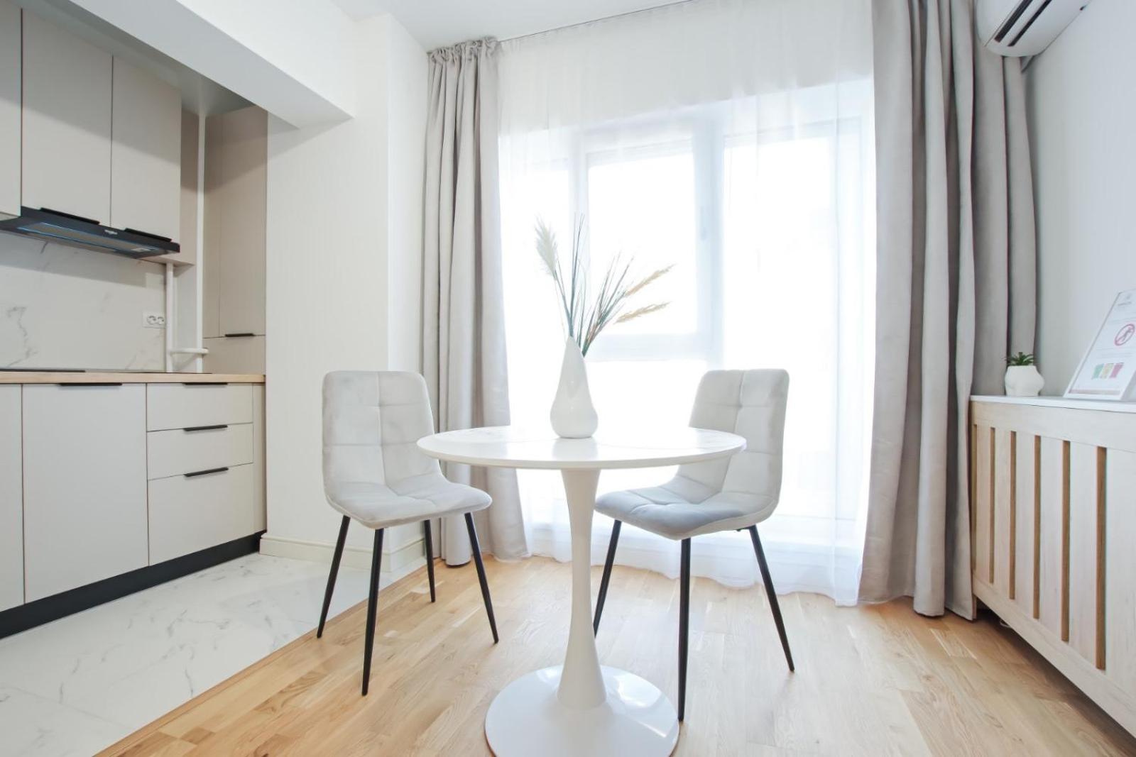 Himson-Blue Apartament Iasi Luaran gambar