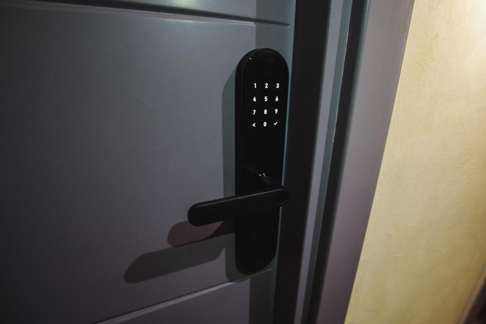 Himson-Blue Apartament Iasi Luaran gambar